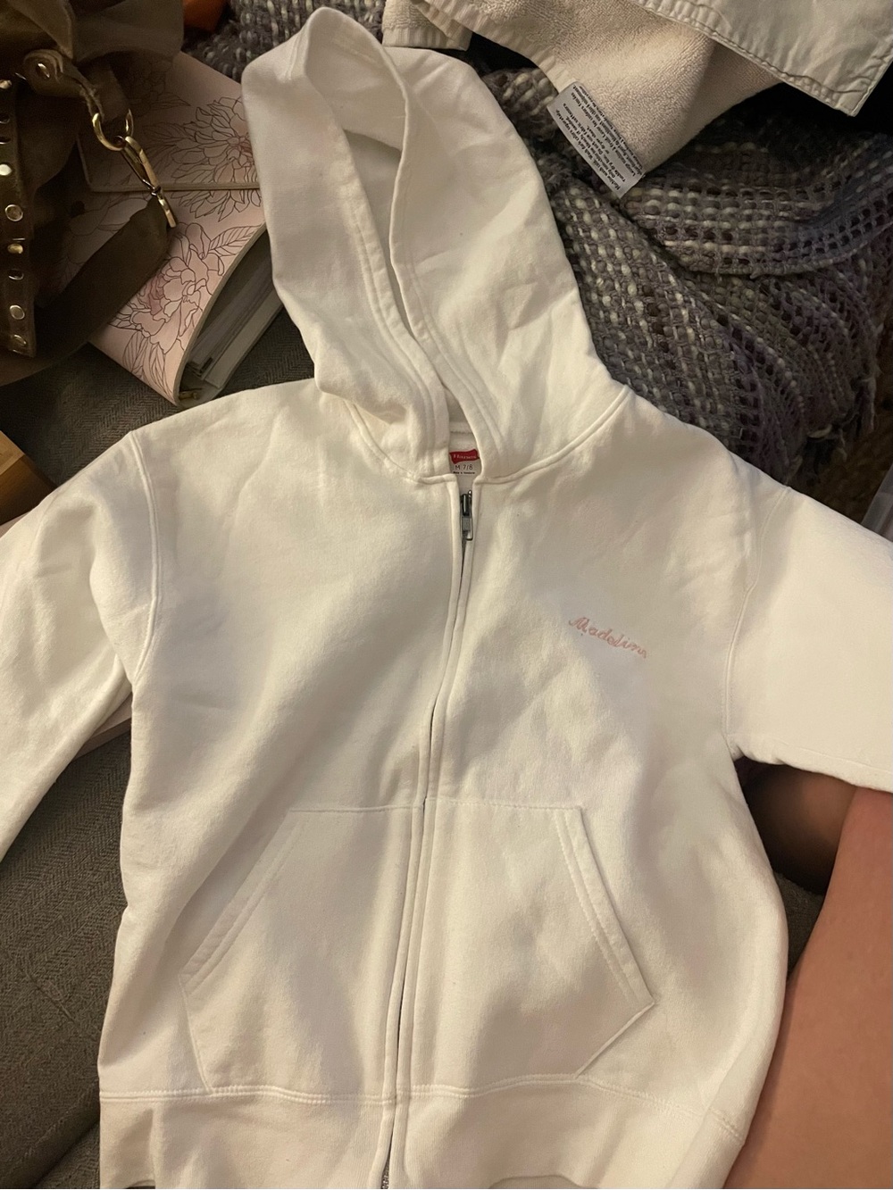 Monogrammed “Madeline” White Kids Zip-Up Hoodie in Pink Script